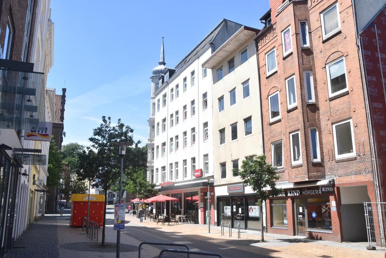 Fewo1846 - An Der Galerie - Komfortables Apartment Im 2 Og Mitten Im Stadtzentrum Flensburg Exterior foto